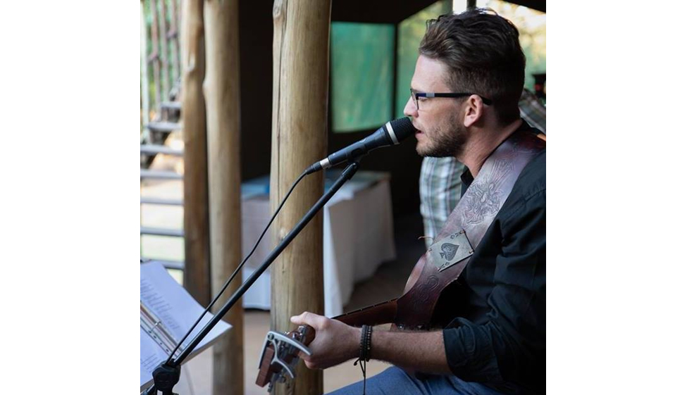 Riaan Benade Bookings